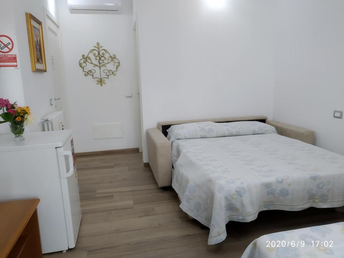 B&B Sweet Dreams Diano Marina Exteriör bild